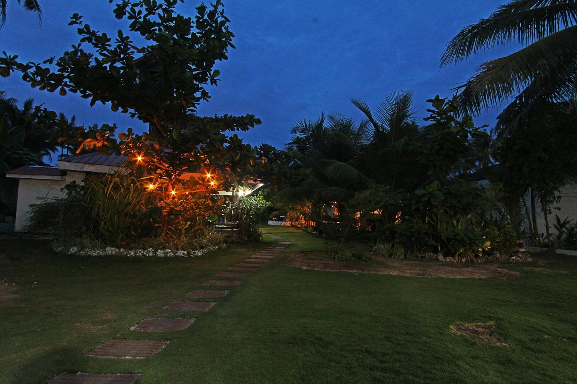 Villa Consolacion Resort General Luna  Exterior foto